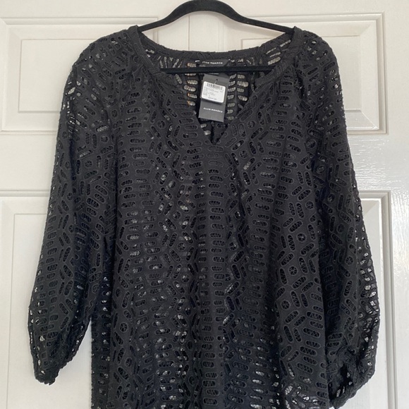 Club Monaco new with tags. V neck eyelet dress. With slip. - Picture 3 of 9